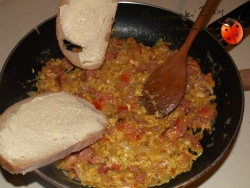 Jajeczna patelnia a la curry